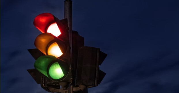 City eyes ban on right turns on red